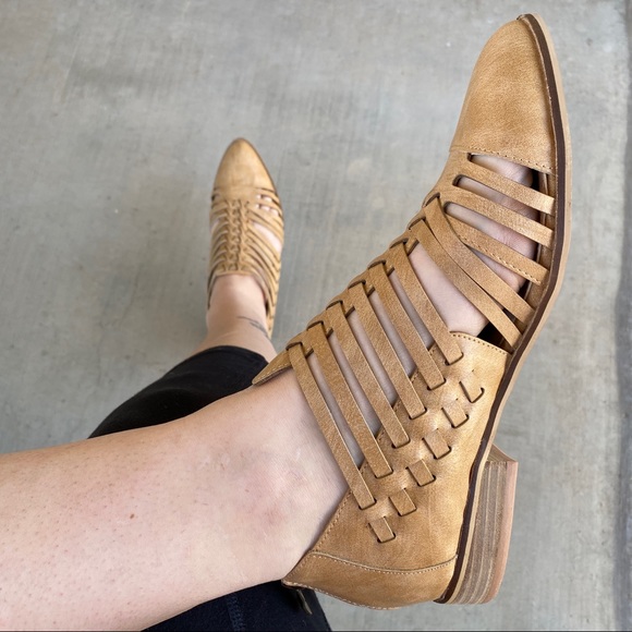 Camel Brown Boho Slit Cut Out Cage Woven Ankle Flats Booties - Picture 3 of 9